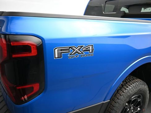New 2025 Ford Ranger Lariat w/ FX4 Off-Road Package image 10