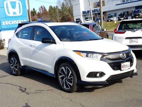 Used 2020 Honda HR-V Sport image 1