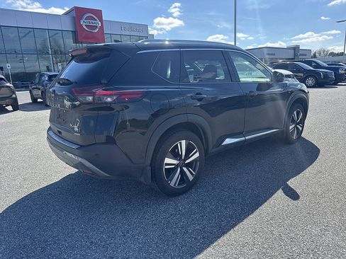 Certified 2023 Nissan Rogue SL w/ SL Premium Package image 3