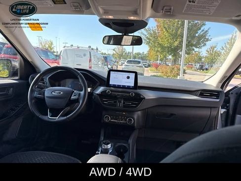 Used 2023 Ford Escape Active AWD/4WD image 12