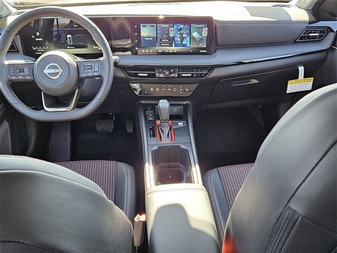 New 2026 Nissan Kicks SR image 6