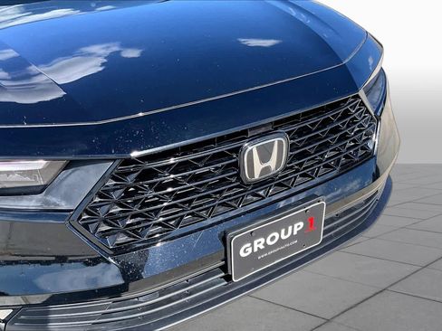Used 2023 Honda Accord EX image 28