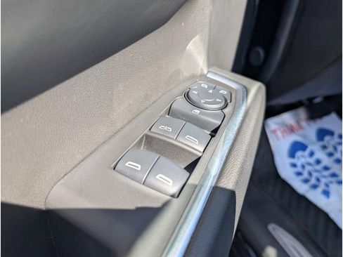 Used 2025 Chevrolet Silverado 1500 LT image 17