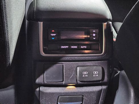 Used 2021 Subaru Ascent Premium w/ Sport Package image 22