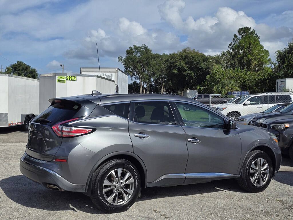 Used 2018 Nissan Murano SV AWD/4WD image 8
