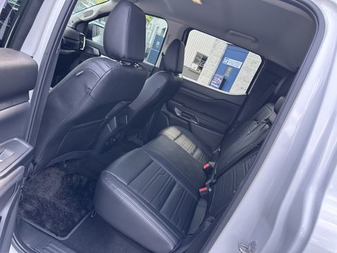 Used 2025 Ford Ranger Lariat w/ FX4 Off-Road Package AWD/4WD image 10