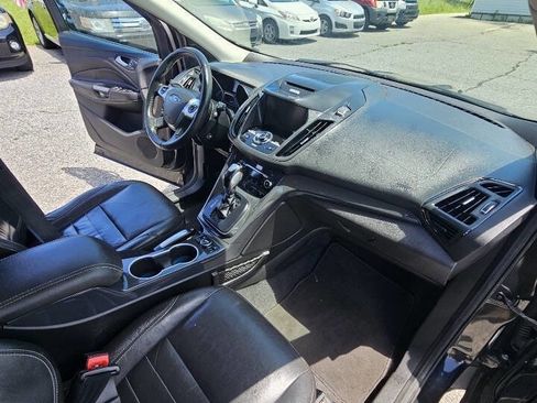 Used 2015 Ford Escape Titanium image 14