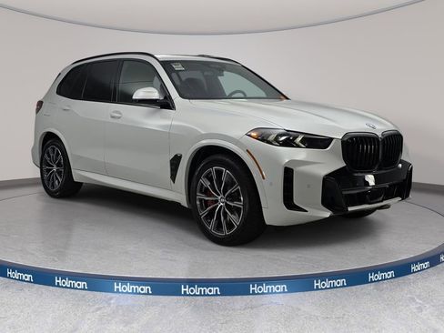 New 2026 BMW X5 xDrive50e w/ M Sport Package AWD/4WD image 3