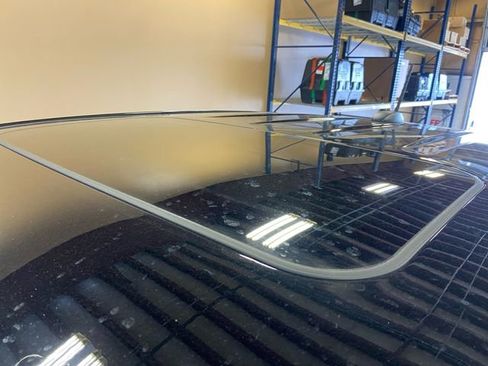 New 2026 GMC Canyon Denali w/ LPO, Denali Black Edition image 18