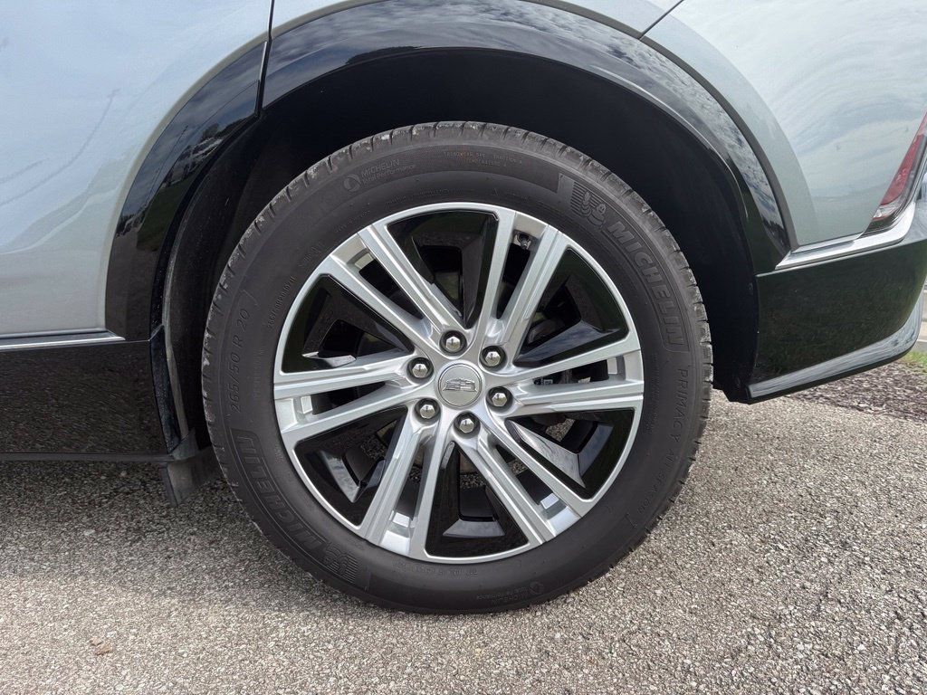 Certified 2024 Cadillac Lyriq Tech w/ LPO, Floor Liner Package AWD/4WD image 16