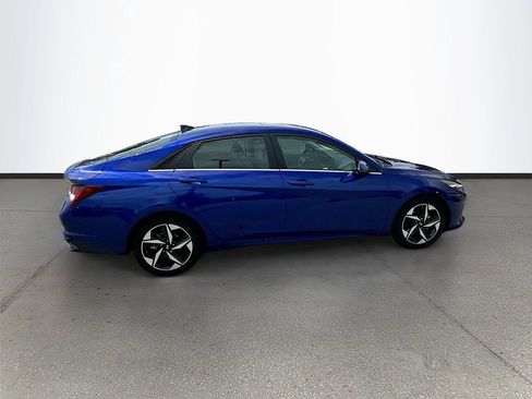 Used 2021 Hyundai Elantra Limited FWD image 8