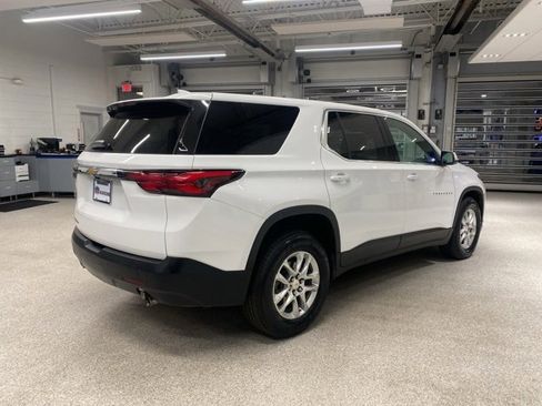 Certified 2022 Chevrolet Traverse LS image 5