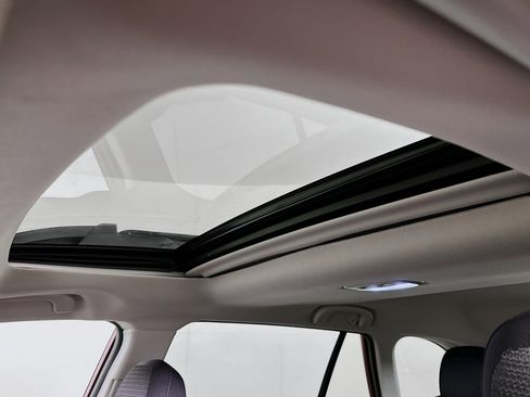 Used 2025 Subaru Outback Premium image 26