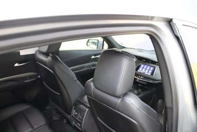 Certified 2023 Cadillac XT4 Premium Luxury AWD/4WD image 10