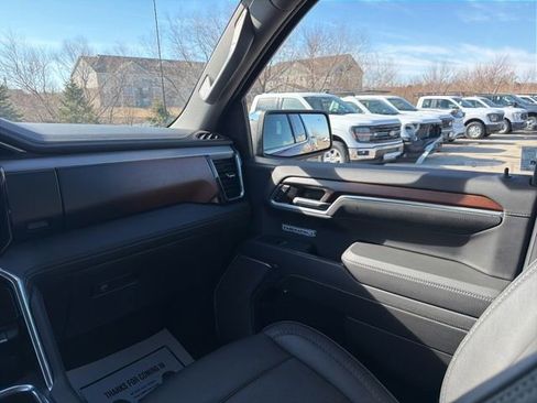 Used 2024 GMC Sierra 1500 Denali image 22