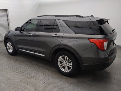 Used 2020 Ford Explorer XLT RWD image 3