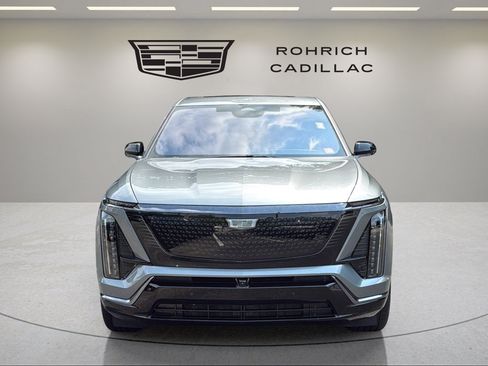 Certified 2026 Cadillac Vistiq Sport w/ LPO, Floor Liner Package AWD/4WD image 2
