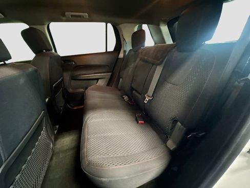 Used 2015 GMC Terrain SLE AWD/4WD image 21