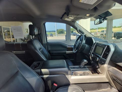 Used 2015 Ford F150 Lariat AWD/4WD image 13