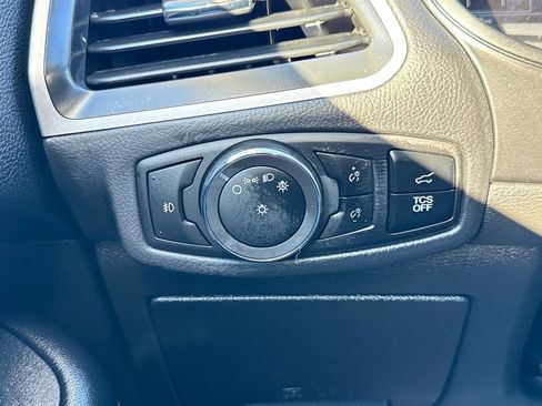 Certified 2024 Ford Edge SEL w/ Convenience Package image 25