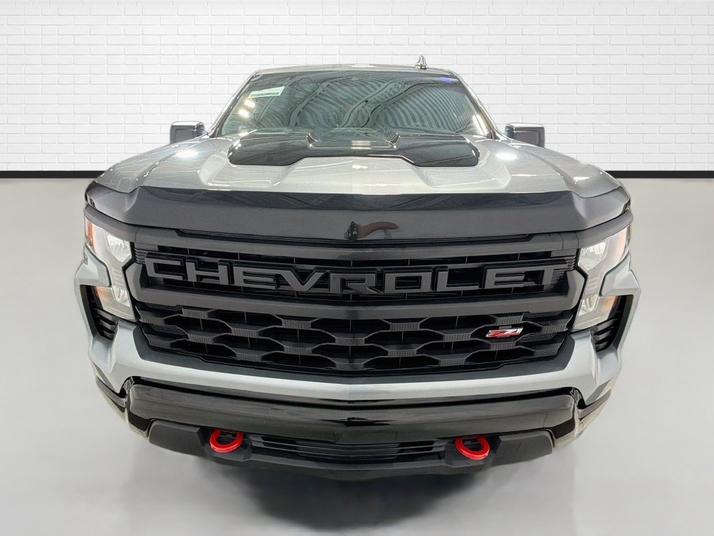 Used 2026 Chevrolet Silverado 1500 Custom Trail Boss AWD/4WD image 2