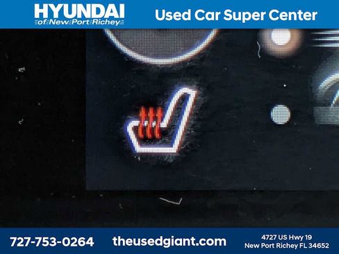 Used 2025 Genesis GV70 2.5T w/ Select Package AWD/4WD image 31