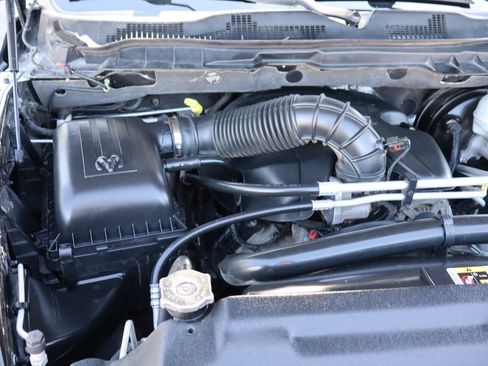 Used 2012 RAM 1500 Laramie Limited AWD/4WD image 38