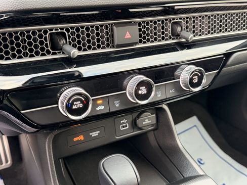 Certified 2023 Honda Civic Sport image 25