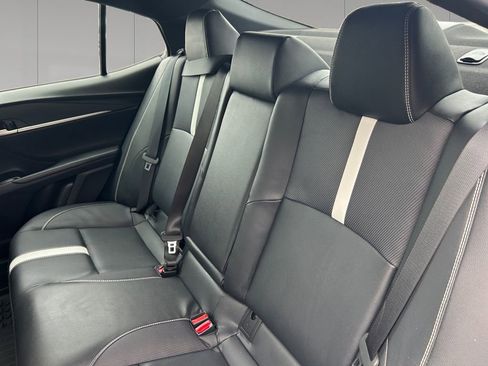 Used 2025 Toyota Camry SE AWD/4WD image 16