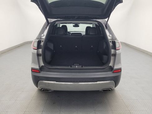 Used 2021 Jeep Cherokee Limited AWD/4WD image 29