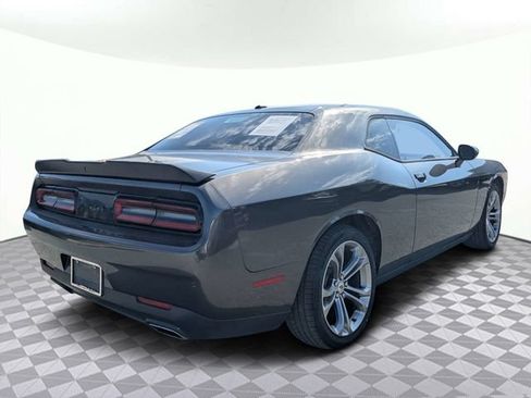 Used 2020 Dodge Challenger SXT w/ Blacktop Package RWD image 3