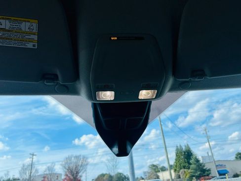 Used 2021 Ford Transit 250 Medium Roof image 32