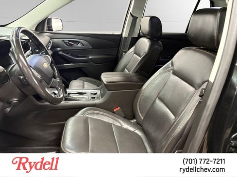 Used 2019 Chevrolet Traverse Premier w/ LPO, Floor Liner Package AWD/4WD image 10