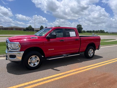 Certified 2024 RAM 2500 Big Horn w/ Bed Utility Group AWD/4WD image 10