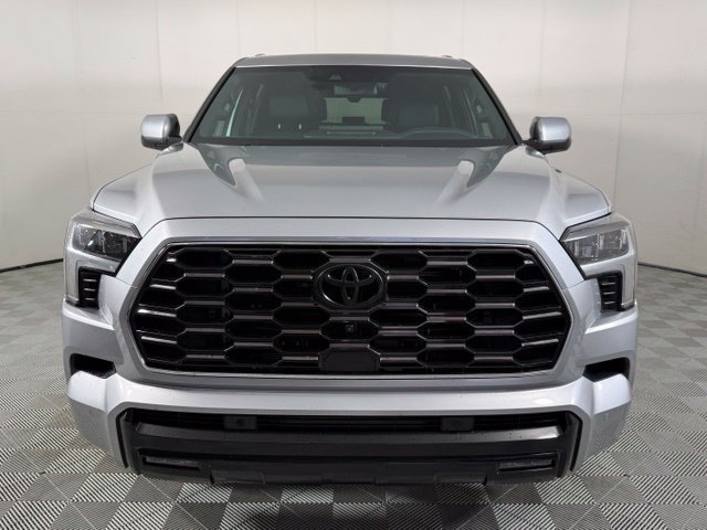 Used 2024 Toyota Sequoia Platinum AWD/4WD image 11
