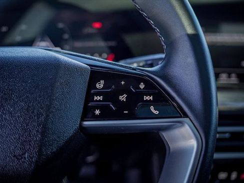 Certified 2025 Audi Q5 Premium Plus w/ Premium Plus image 16