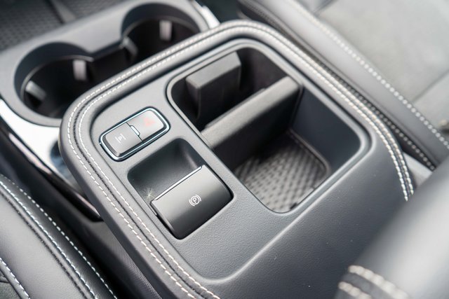 Used 2025 Ford Mustang Mach-E GT AWD/4WD image 31