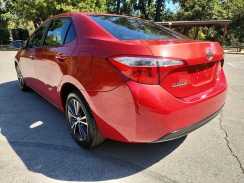 Used 2016 Toyota Corolla LE FWD image 5