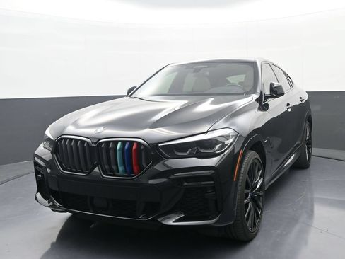 Used 2022 BMW X6 xDrive40i w/ M Sport Package AWD/4WD image 1