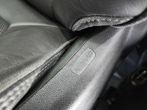 Used 2022 Chevrolet Silverado 2500 High Country w/ Safety Package II image 55