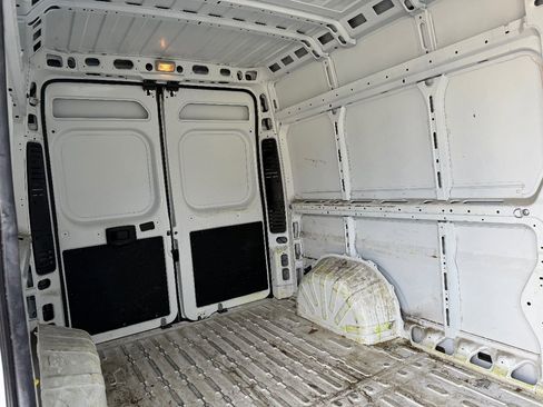 Used 2023 RAM ProMaster 2500 image 24