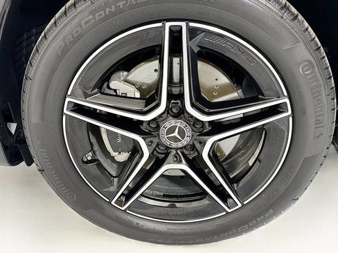 Certified 2025 Mercedes-Benz GLB 250 image 30