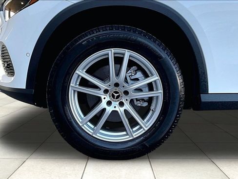 Used 2023 Mercedes-Benz GLC 300 4MATIC image 9