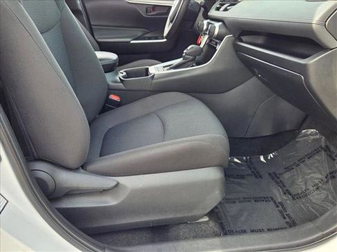 Used 2024 Toyota RAV4 LE image 20