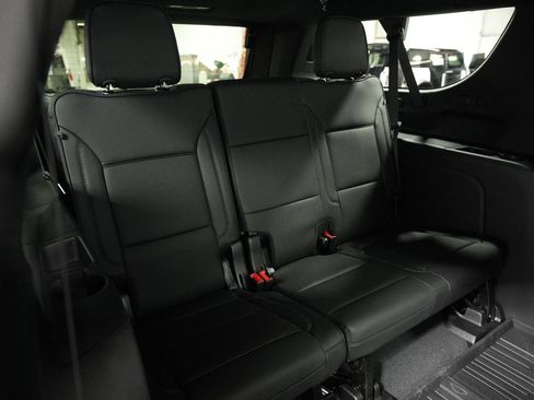 New 2026 GMC Yukon XL Denali w/ Sun & Power Step Package image 14