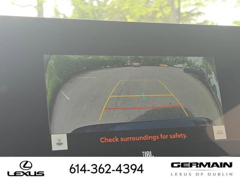 Used 2023 Toyota Venza XLE AWD/4WD image 16