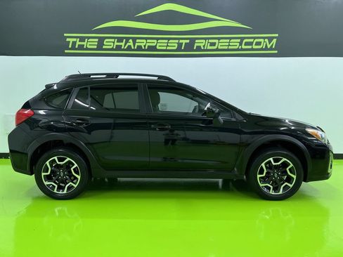 Used 2016 Subaru Crosstrek 2.0i Premium AWD/4WD image 11