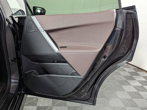 Used 2025 BMW iX xDrive50 w/ Premium Package image 43