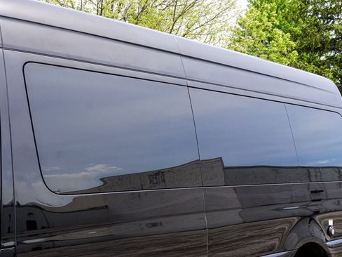 Used 2021 Mercedes-Benz Sprinter 3500 image 86
