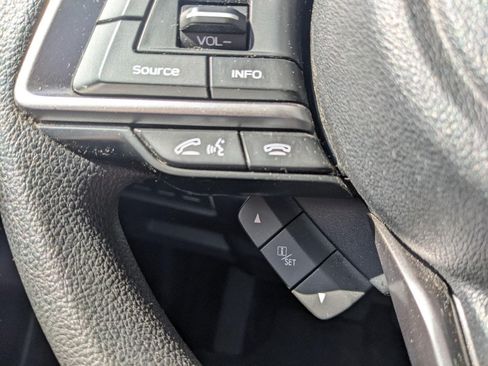 Used 2021 Subaru Forester AWD/4WD image 14